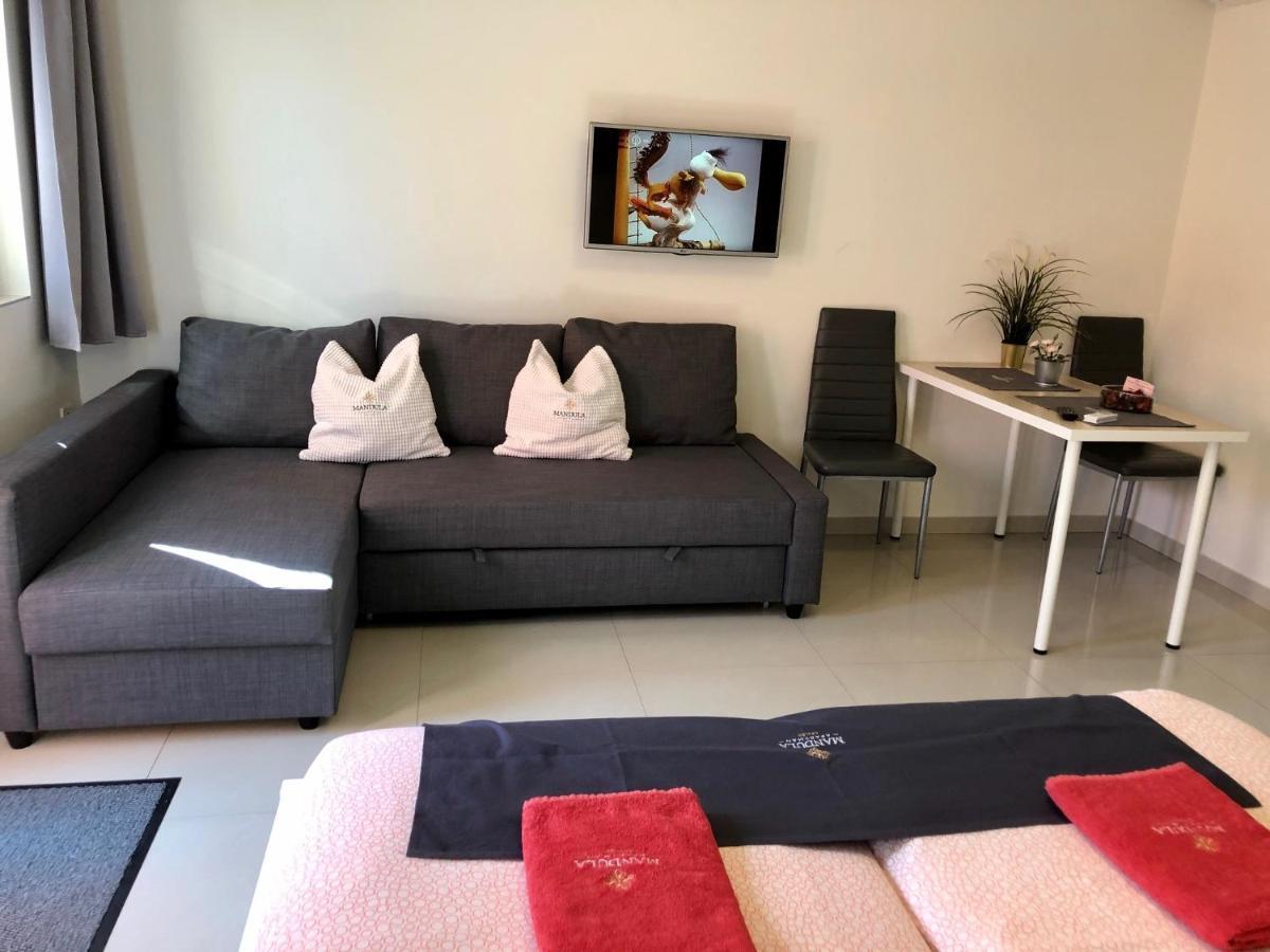 Mandula Apartman Cegled Exterior photo